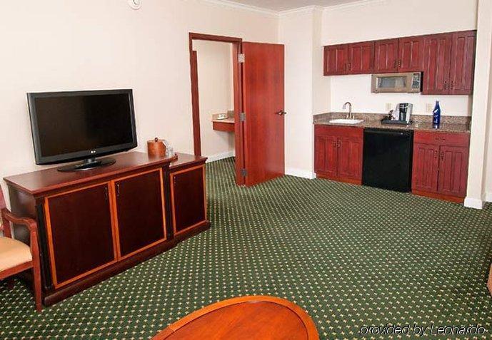 Hotel Courtyard By Marriott 3*