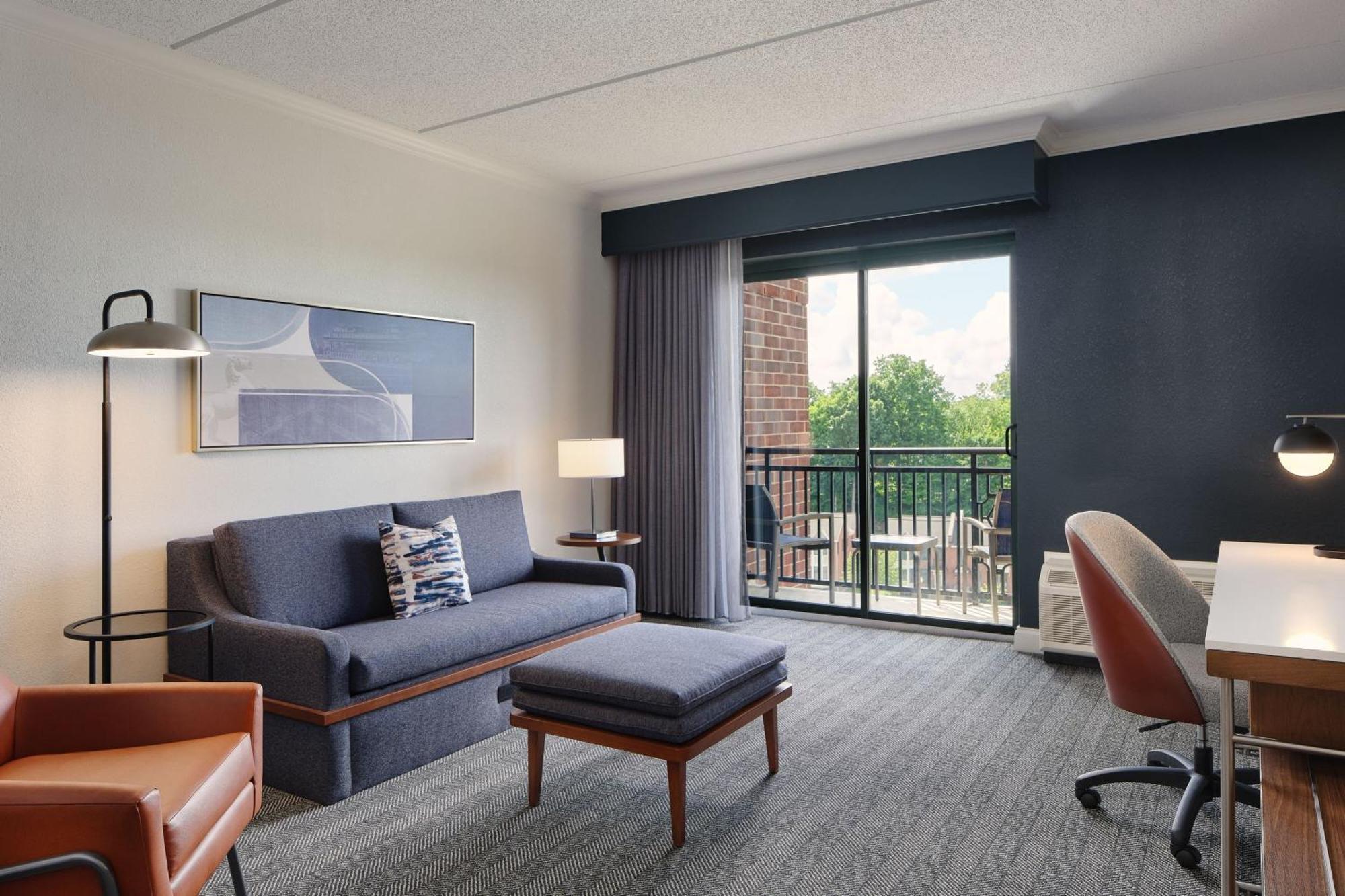 Hotel Courtyard By Marriott